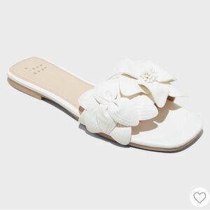 NWT A New Day White Slide on Sandals Size 8.5